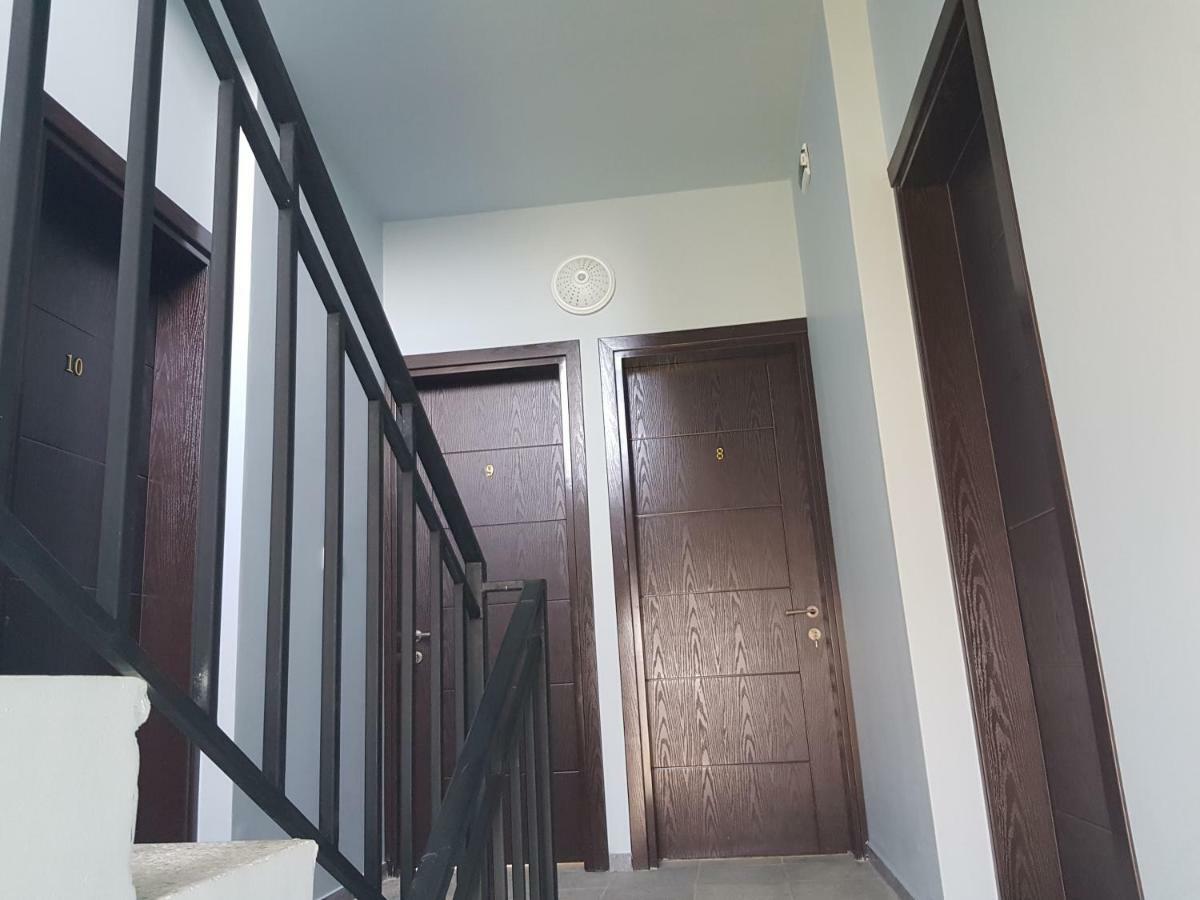Femily Hotel In Batumi Mareti Str 2 Buitenkant foto