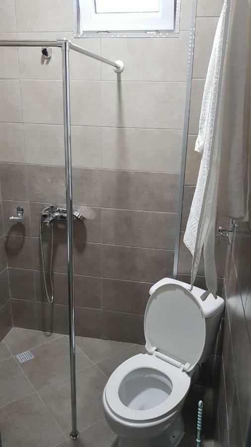 Femily Hotel In Batumi Mareti Str 2 Buitenkant foto